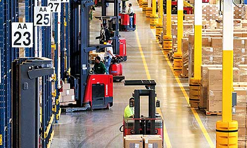 Forklift operators complete work using lift trucks equipped with iWAREHOUSE fleet management system