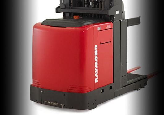 Raymond 5000 Series Orderpicker stock picker truck