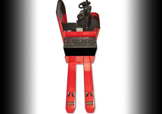 Raymond 8900 Riding Pallet Truck