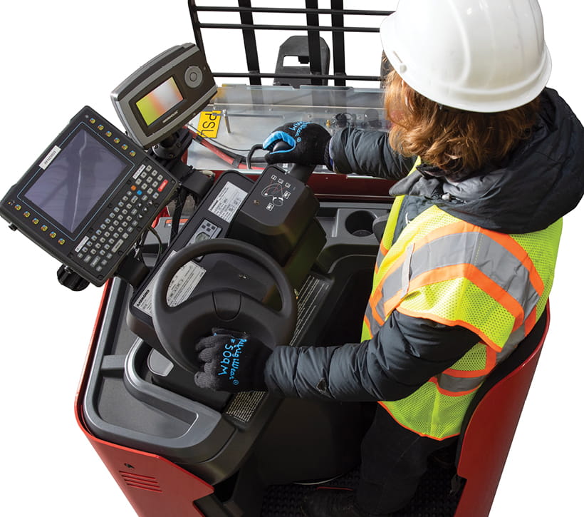 Raymond 8910 End Rider Pallet Truck, operator, truck display