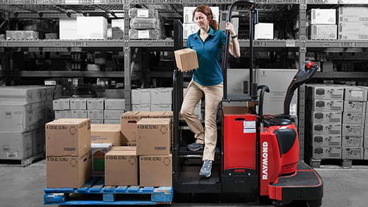 Photo of Raymond pallet jack with steps option